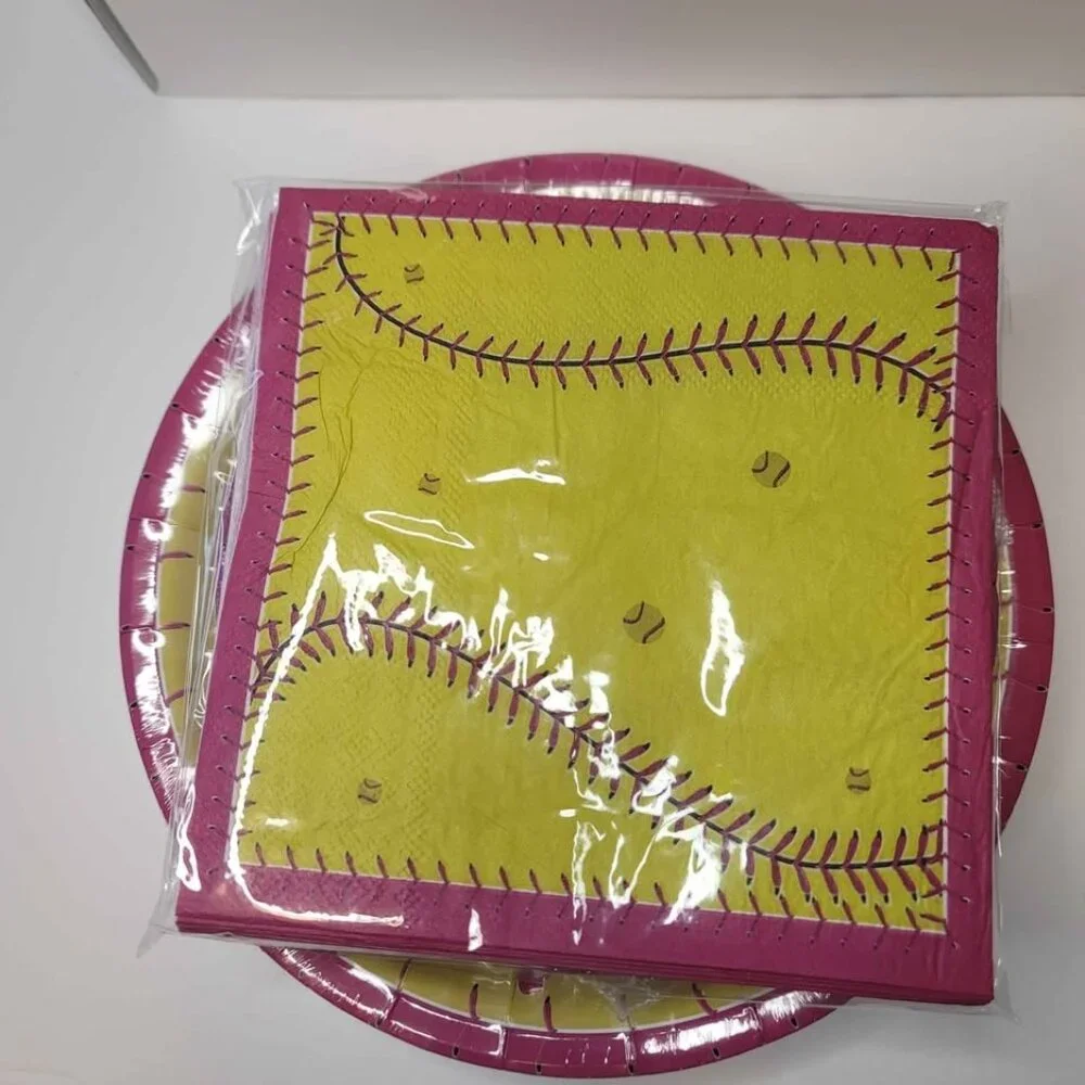 194 Piece Softball Party Supply Kit - Service for 24